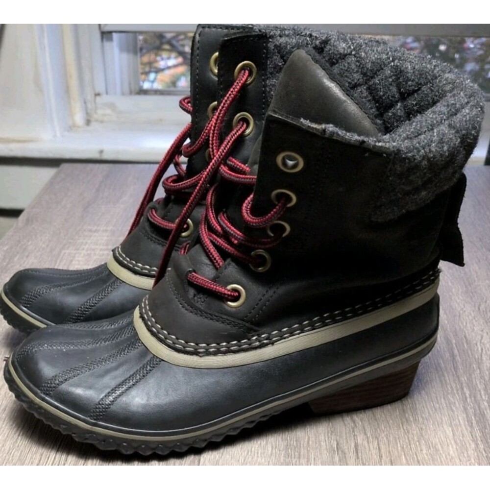 Sorel Winter Carnival Women’s 9 Black Waterproof Snow Boots NL2348-010